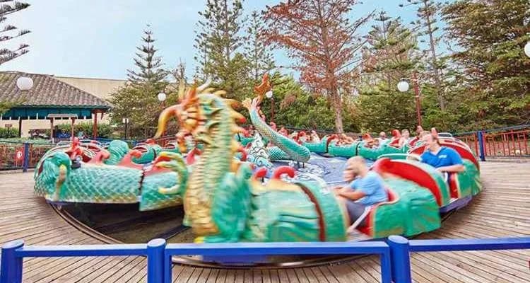 Atracciones y secretos del parque de atracciones PortAventura que no te puedes perder
