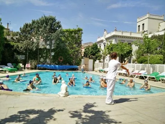Hotel Balneario Prat: Relájate en un spa termal único y accesible