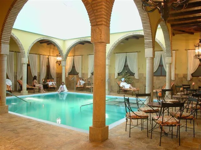 Balnearios para mayores de 55 años con pensión completa y ofertas únicas