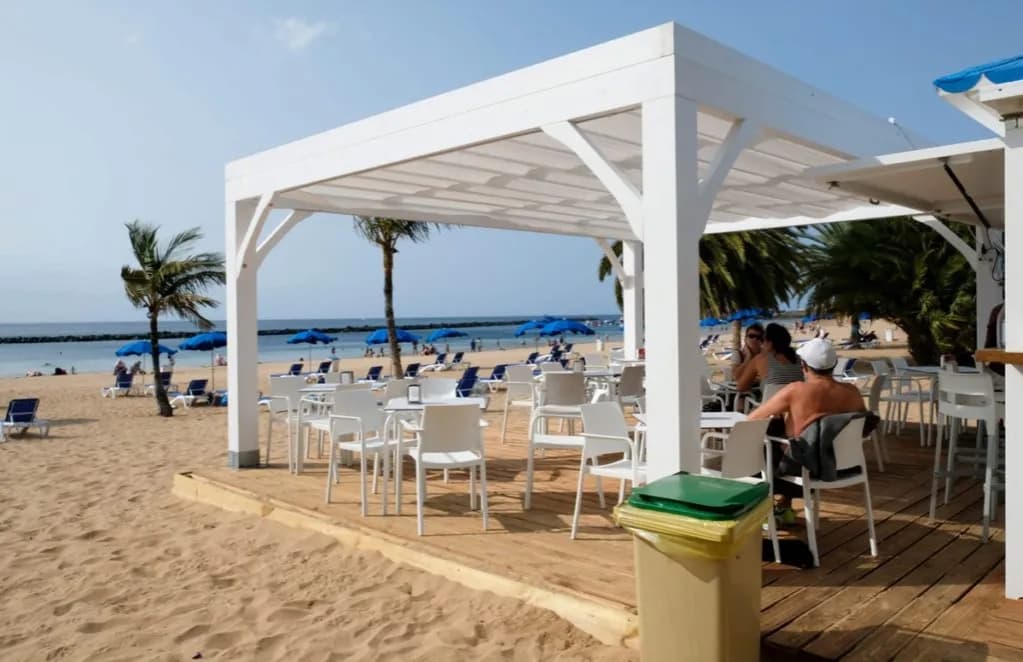 La Isla Beach Club Playa de Las Teresitas: Experiencia única y deliciosa